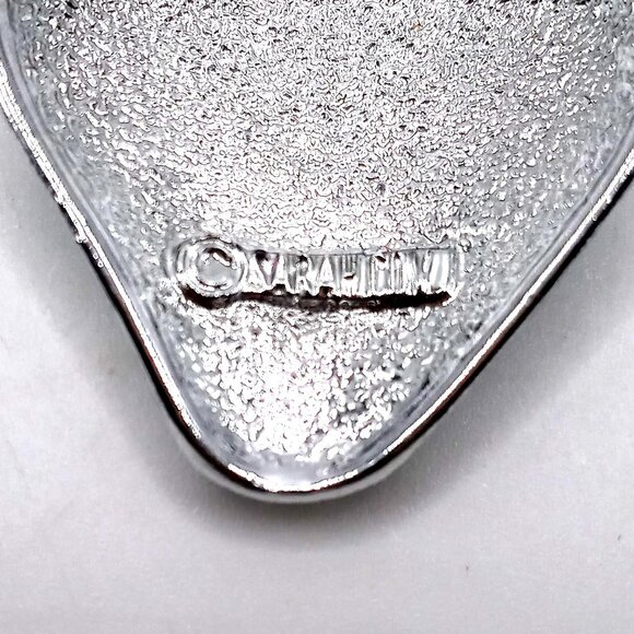 Sarah Coventry Women's Pin Brooch Textured Metal Silver-Tone Strawberry Design - Picture 4 of 8